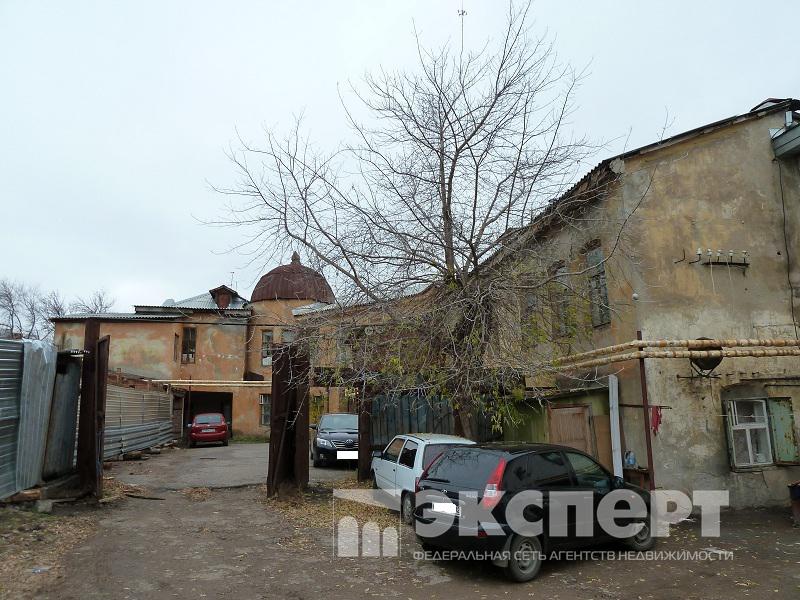 Прокуратурой г.Уфы проведена проверка по коллективному обращению жильцов домов №№49 и 49/1 по ул.Коммунистическая и №4 и 6 по ул.М.Карима г.Уфы о неправомерных действиях Администрации городского округа г.Уфа при выделении земельного участка под строительство фитнес-клуба.