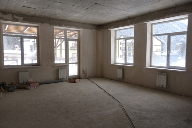 Предлагаем вам апартаменты класса люкс в известном горнолыжном курорте Кавказа. Центр горнолыжного курорта Домбай. Апарт-отель «Вершина»