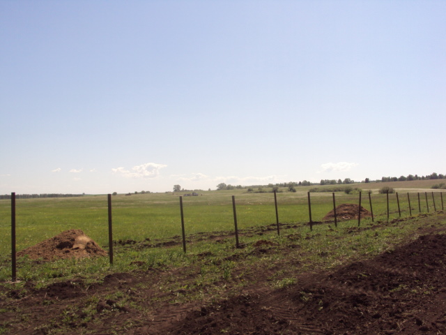 Инфраструктура поселка. Охрана. Установка забора.