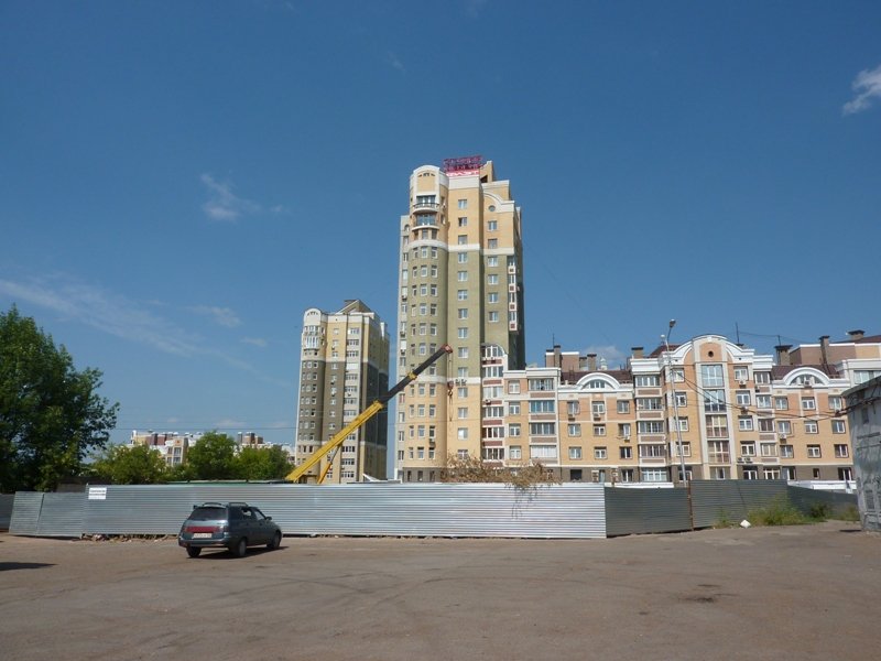 ресторан-магазин на зорге 70/1