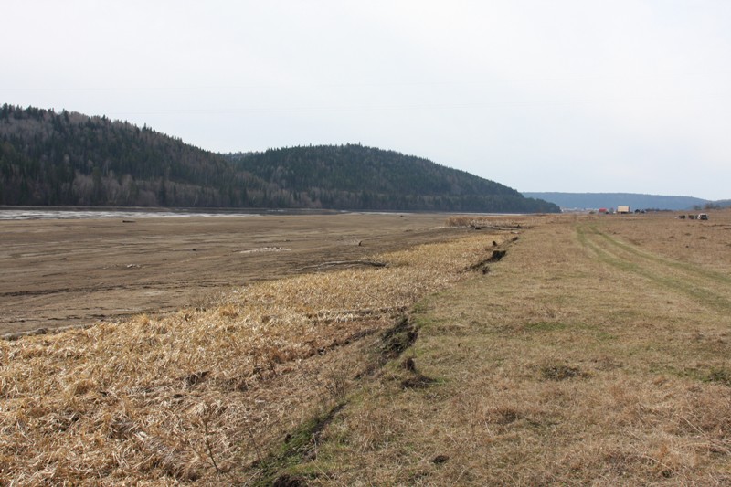 Павловскоеводохранилище, весна, сброс воды перед паводком, Караидельская Ривьера