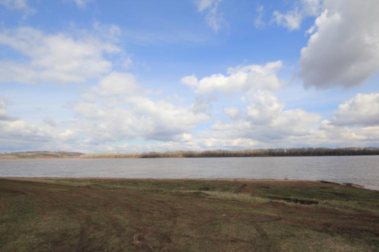 Продаются земельные участки под индивидуальную жилую застройку в Кушнаренково, на 1,2,3 береговой линии реки Белой. 