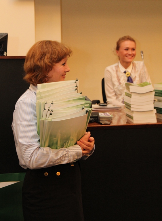 Итоговое собрание ФСАН ЭКСПЕРТ-2012. Фоторепортаж. Часть 2. Награждение лучших сотрудников компании.